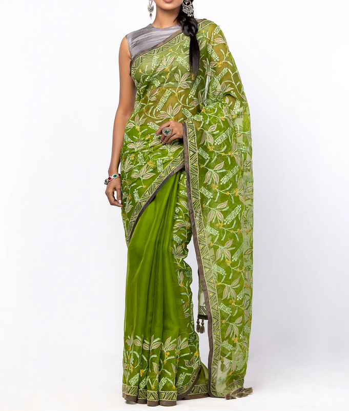 Elegant Green Muslin Saree with Appliqué and Embroidery