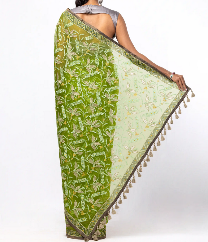 Elegant Green Muslin Saree with Appliqué and Embroidery