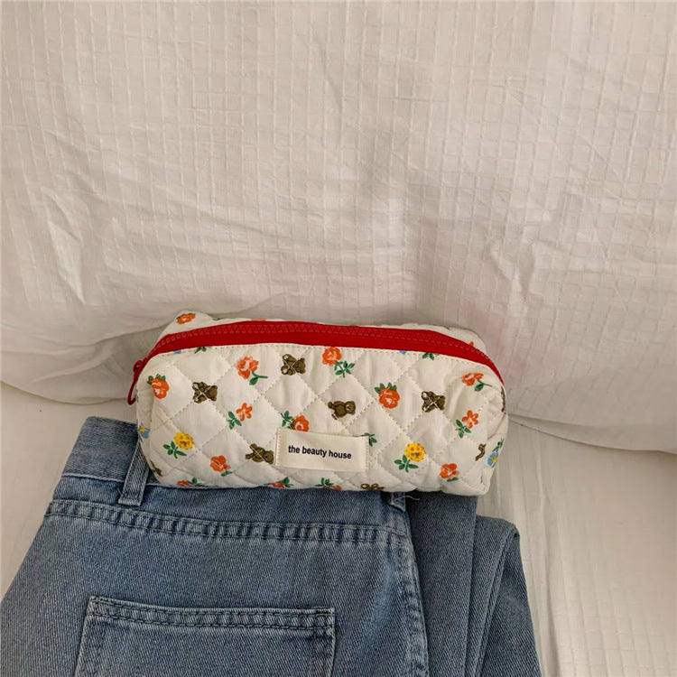 Women's Fashion Cartoon Bear Flower Cosmetic Bag